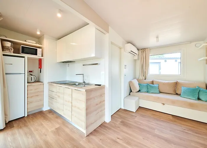 Camping Stella Maris Mobile Homes