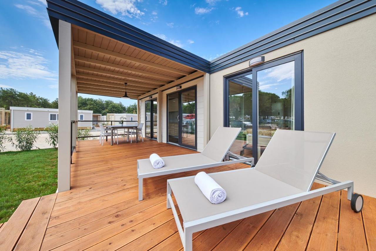 Stella Maris Mobile Homes 4*